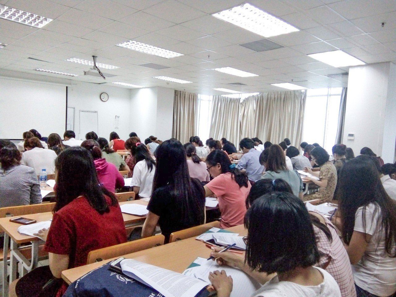 LỚP KẾ TOÁN VIÊN - HỌC VIỆN TÀI CHÍNH